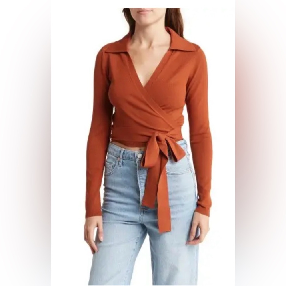 Wayf Johnny Collar Wrap
Sweater Rust Long Sleeve Wrap Blouse